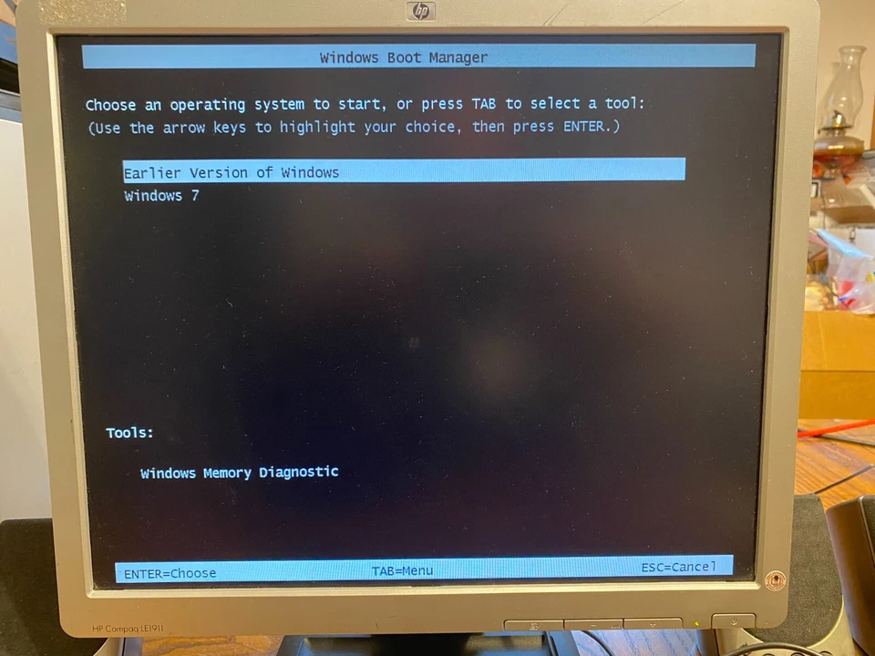RETRO PC GAMING LAN RIG ( Win XP / Win 7 Pro with over 45 multiplayer games!! ) - Image 3 of 4
