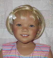 Monique STEPHANIE Doll Wig SIZE 14/15 MEDIUM BLONDE School Girl Side SKIN Part