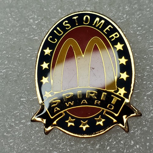 McDonald's Customer Spirit Award Enamel Pin Gold Tone Banque Inc. Collectible