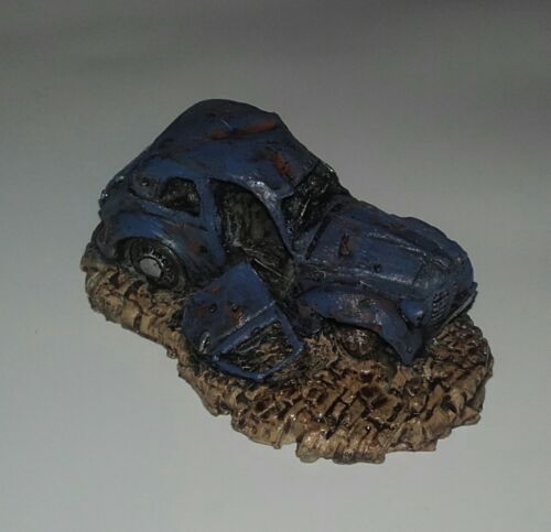 20mm 1/72 scale WWII 3 x CIVILIAN CARS wargames terrain objective cover - Picture 3 of 8