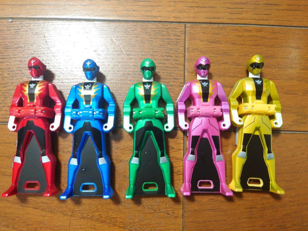 Power Rangers Super Megaforce Gokaiger Treasure Box Ranger Key