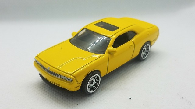 Matchbox dodge challenger