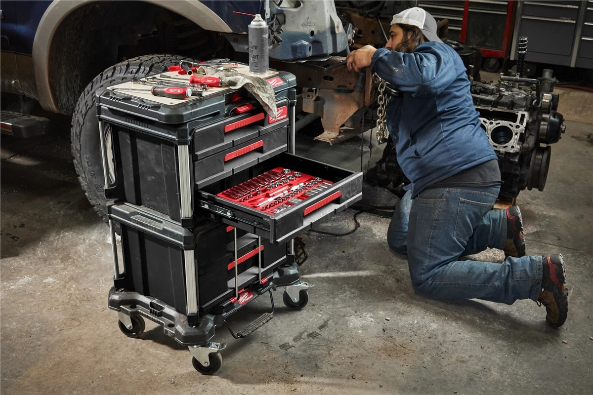 Milwaukee trolley tool box deals
