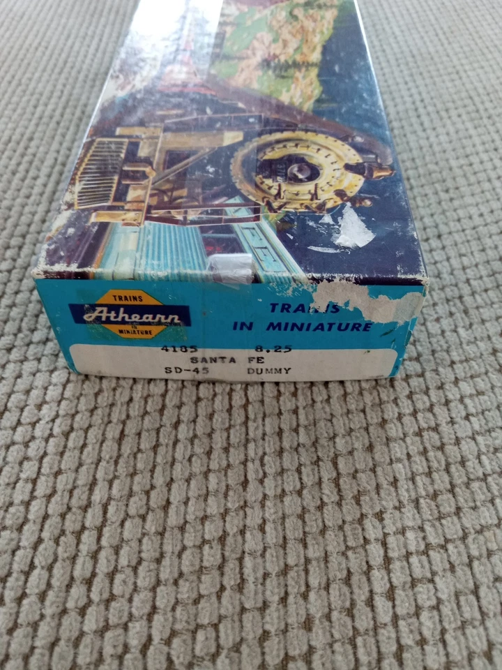 Kit athearn 4127 santa fe/sdp40 maniquí/rojo, plata #363/escala ho/usado Foto 2 de 4