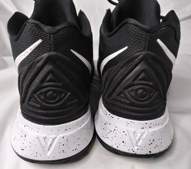 kyrie 5 back