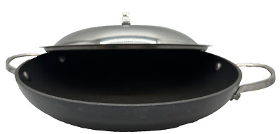 CIRCULON 12' Hard Anodized Nonstick Everyday Pan with Lid