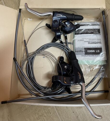 Shimano XTR ST-M900 3X8 Mountain Bike Shifters Brake/Shift Commands
