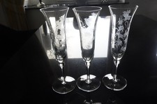 Leonore Lily of the Valley, 3 Sektgläser