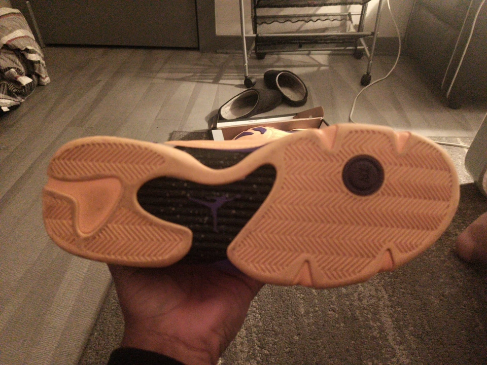 Air Jordan 14 University Gold, talla 12, 2020 Foto 4 de 4