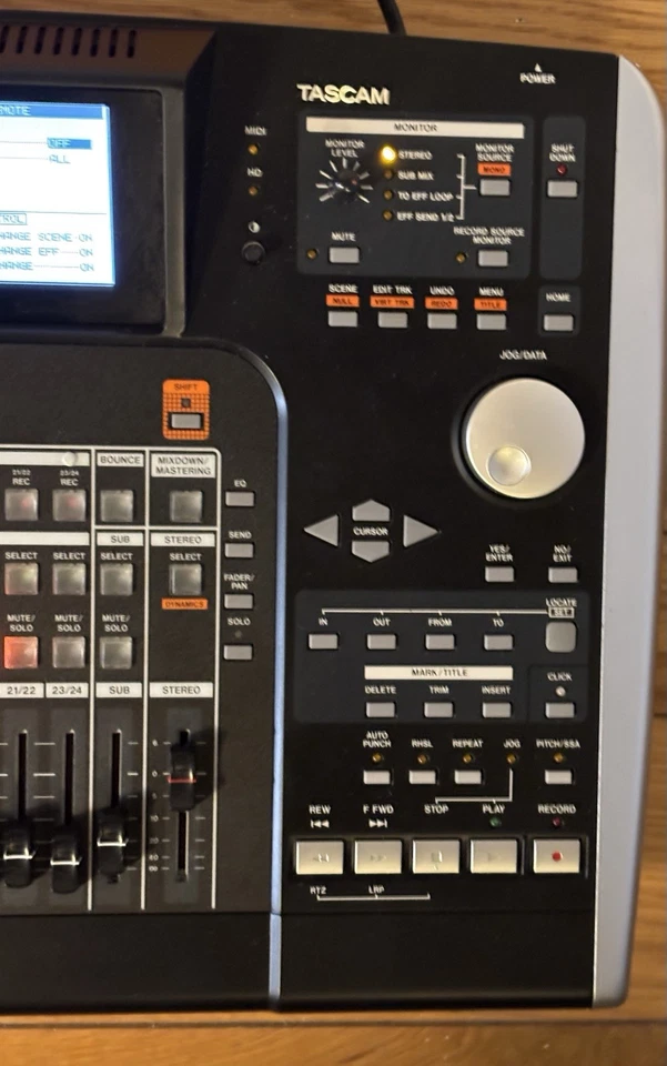 TASCAM 2488neo Digital Portastudio 24-track/24-bit CD/RW Recorder Case Manual - Image 2 of 4