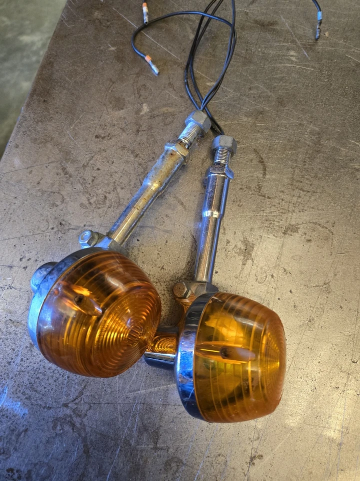 1974 1975 1976 Honda CB360 T Rear Turn Signals OEM!!! (C) - Image 3 of 4