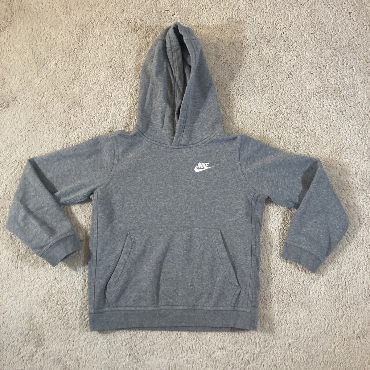 Nike Sportswear Club Pullover Fleece Hoodie Gray BV3757 091 Boy s Medium