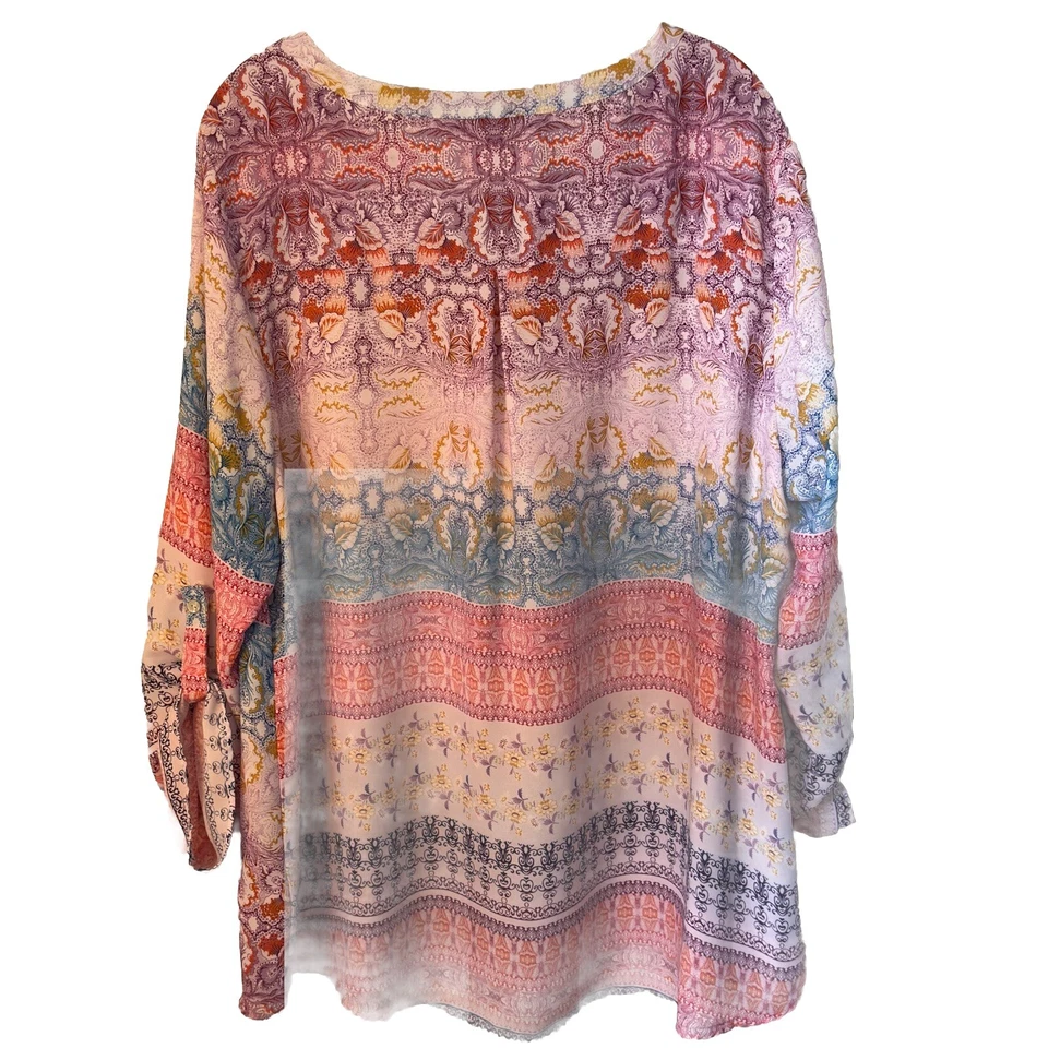 Top romántico floral cuello en V lengüetas manga larga VALERIE STEVENS para mujer talla 2X Foto 2 de 4