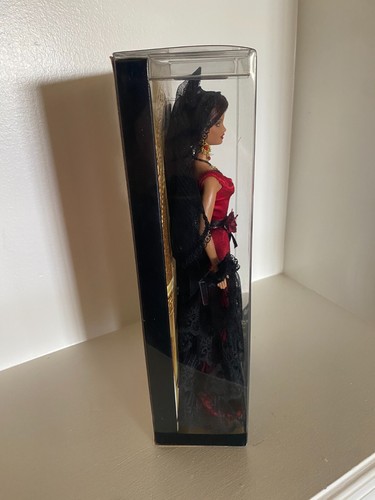 2007 Dolls Of The World Collection Barbie Spain Mattel Pink Label NRFB