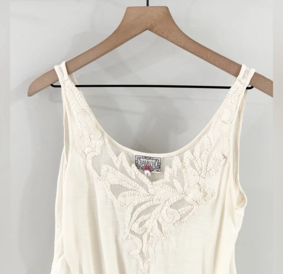 Camiseta sin mangas Yoana Baraschi con detalle de encaje bordado beige talla pequeña Foto 2 de 4