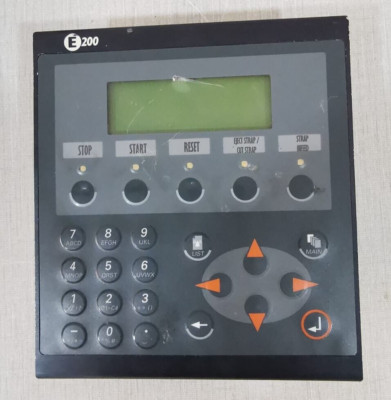 Beijer Electronics AB 02800F E200 Operator Panel Damaged Screen
