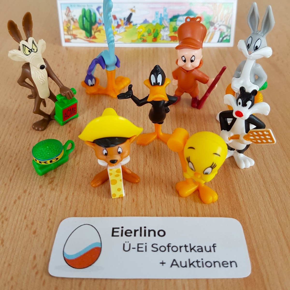 TOP KINDER SURPRISE SET - 90s Bugs Bunny Looney Tunes figurines