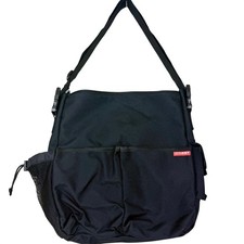 Skip Hop Duo Signature Diaper Bag Messenger Black Canvas with Changing Pad