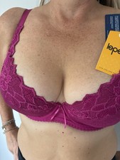 Lepel Fiore Women's Full Cup Non-Padded Plunge Bra Cerise Pink 34FF