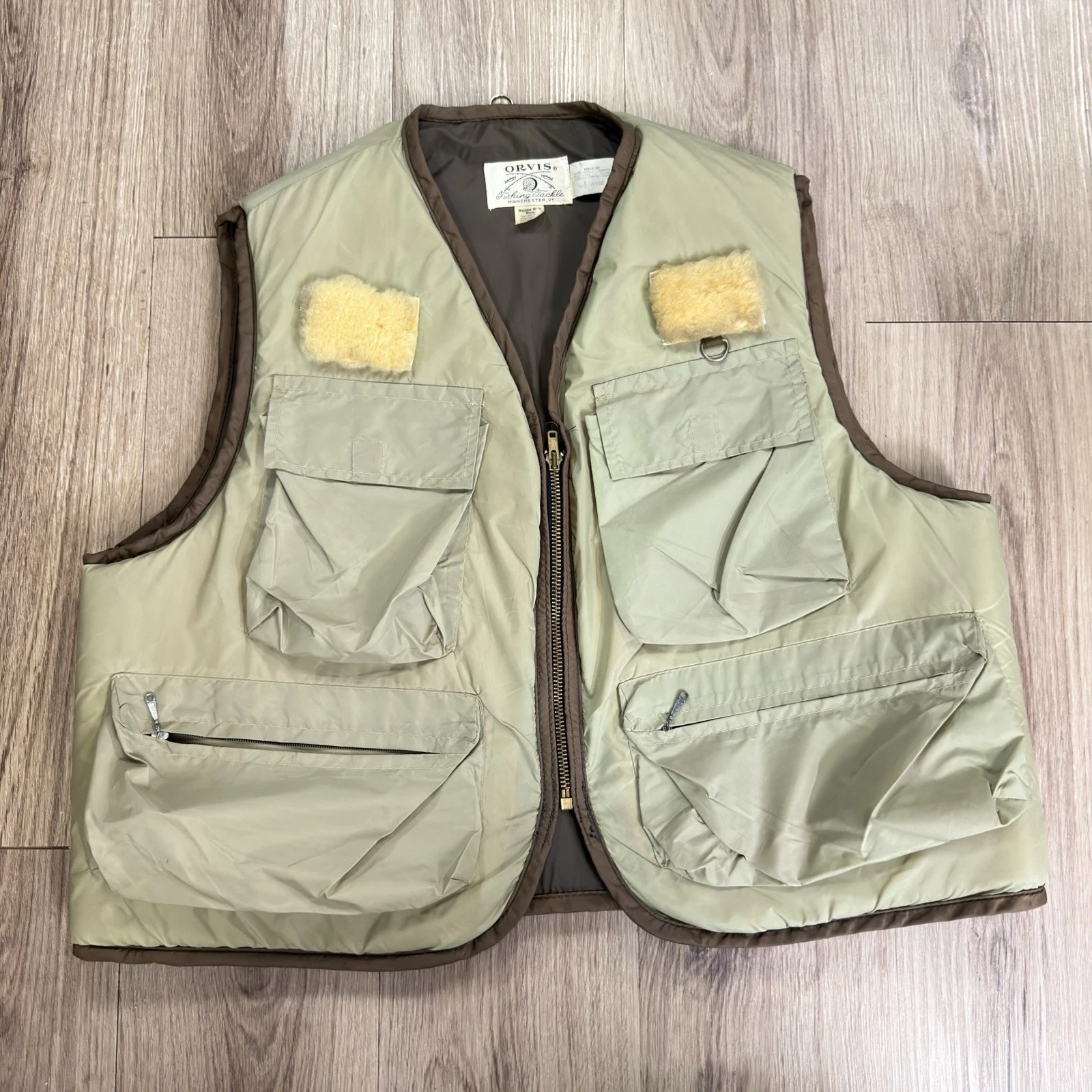 Vintage Orvis Men's Size XL Fishing Tackle Padded Vest Style 201-V