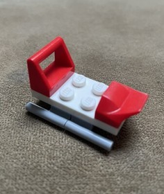 Lego Sleigh (7687-4) 2009 Advent Calendar (Day 3)