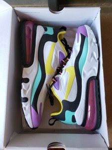 270 react geometric abstract