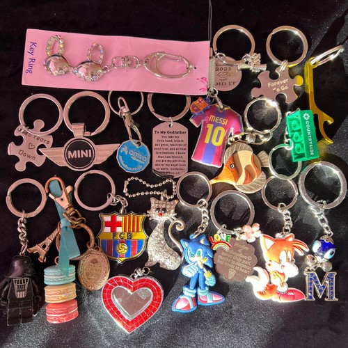 JOB LOT 20 Keyrings Key Fobs Vintage & Modern Collectable … Key rings