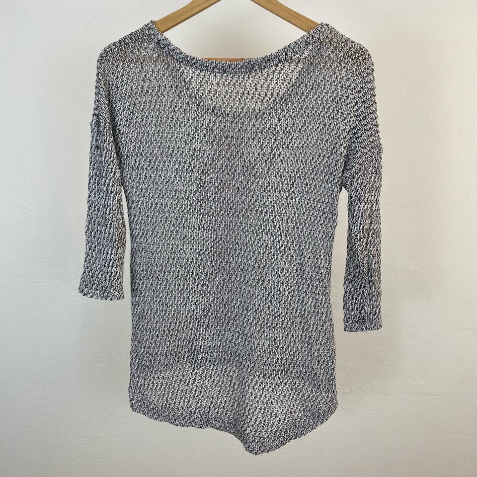 Eyeshadow Embroidered Floral 3/4 Sleeve Pullover Top Marble Small eBay