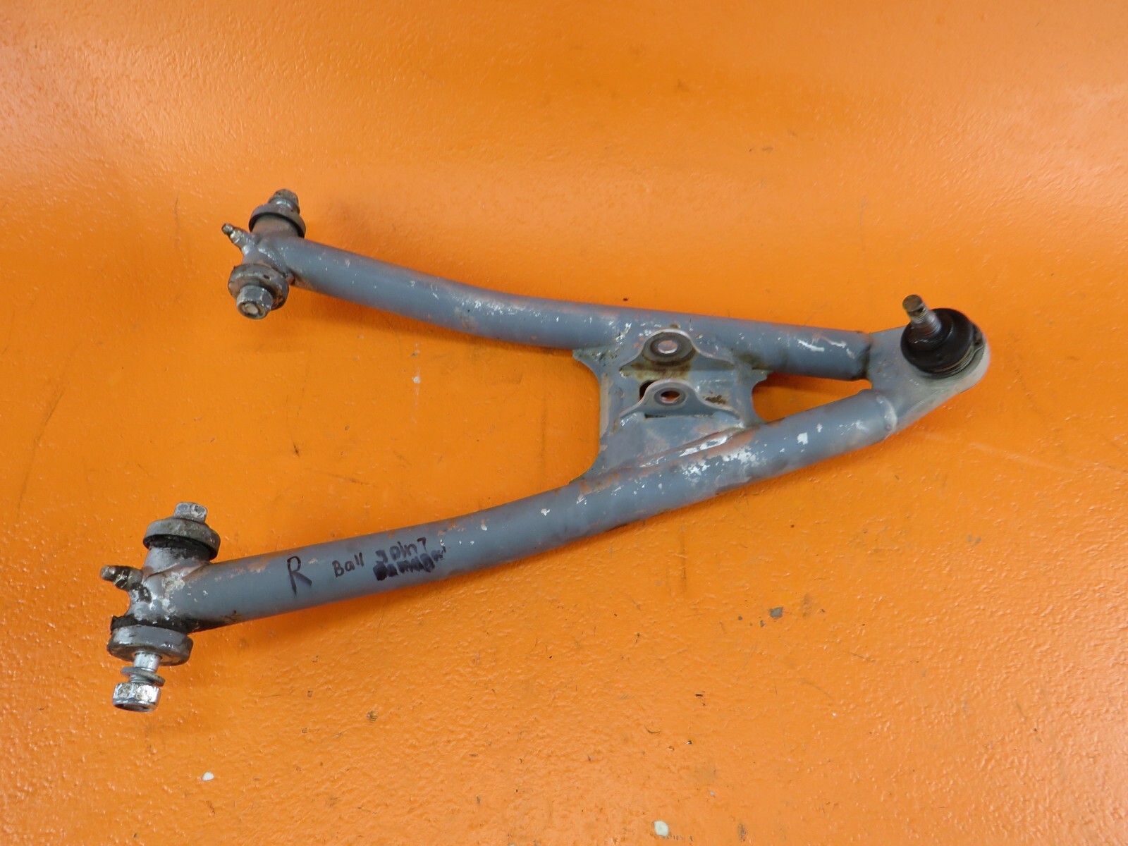 2004 2009 Yamaha YFZ450 YFZ 450 OEM FRONT RIGHT LOWER A ARM CONTROL