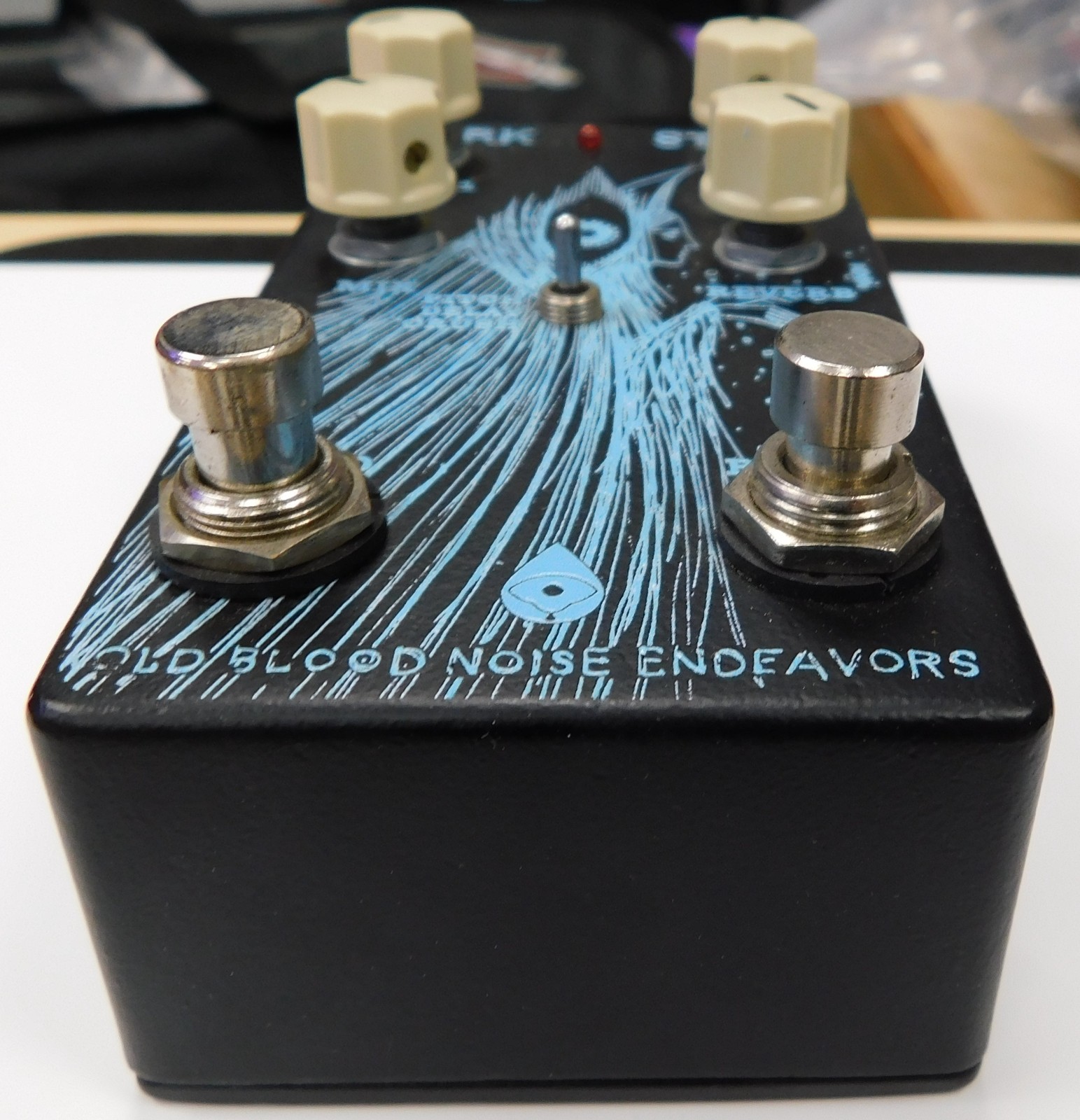 Old Blood Noise Endeavors - Dark Star - Pad Reverb Effects Pedal
