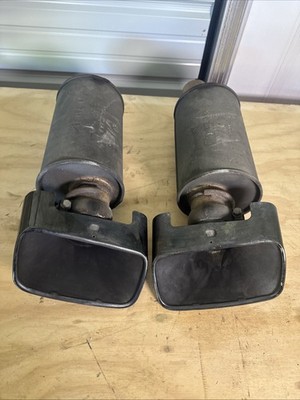 2015-2021 DODGE CHALLENGER SRT HELLCAT RWD 6.2L EXHAUST MUFFLER W/BLACK TIPS SET
