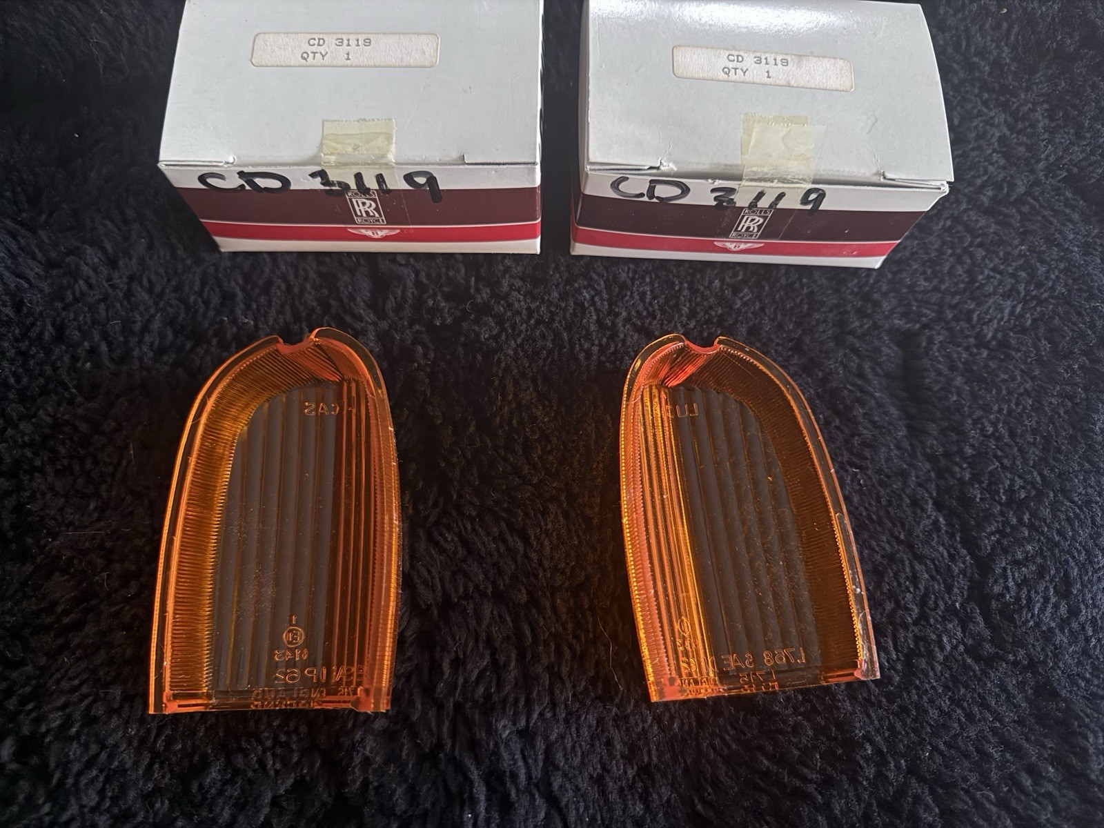 Rolls-Royce Silver Shadow Corniche 1966-95 Turn Signal Amber Lens Set CD3119 OEM
