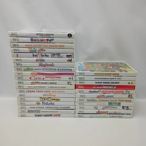 Nintendo Wii Bundle Lot Of 30 Video Games Mario TMNT Donkey Kong