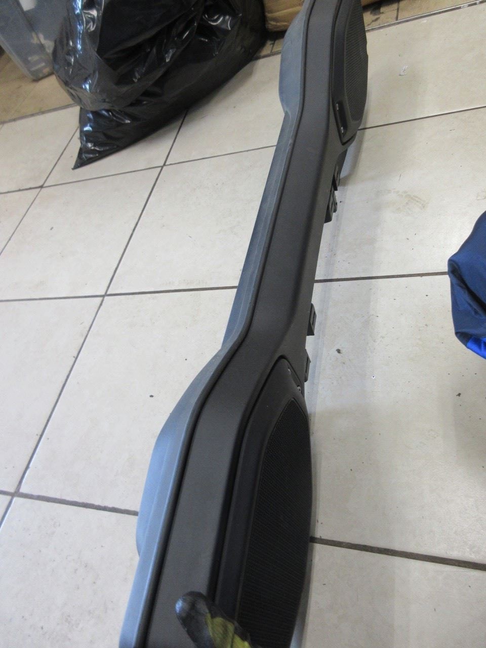 2018-2023 Jeep Wrangler JL OEM Speaker Enclosure Alpine Sound Bar 6AH07TX7AA