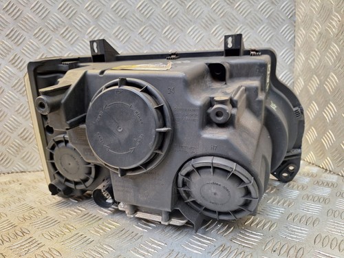 06-09 Range Rover L322 3.6 Headlight passenger front Xenon XBC502050LPO REF C - Picture 7 of 8