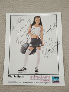 Mia Smiles Signed Promo Photo / 8"x10" / Adult Film Star