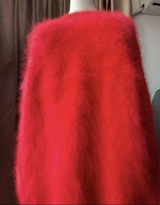 Neue Rote Pullover Angora 80% langhaarig, Damen/Herren tragen!