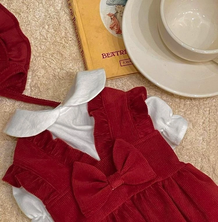 Conjunto de Vestido de Invierno con Lazo para Cachorro - Cálida Falda de Navidad para Mascotas con Clip para Perros Pequeños Foto 2 de 4