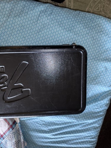 anni 80? anni 90? Custodia in plastica rigida per chitarra Fender Stratocaster USA - Foto 2 di 19