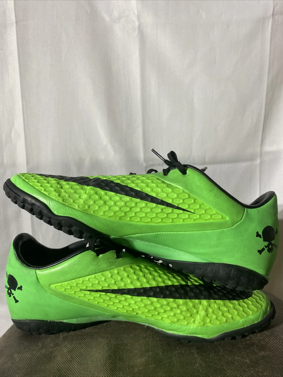 cleats hypervenom