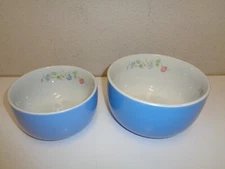 HALLS Superior Quality Kitchenware Set 2 Blue Nesting MIXING BOWLS Morning Glory