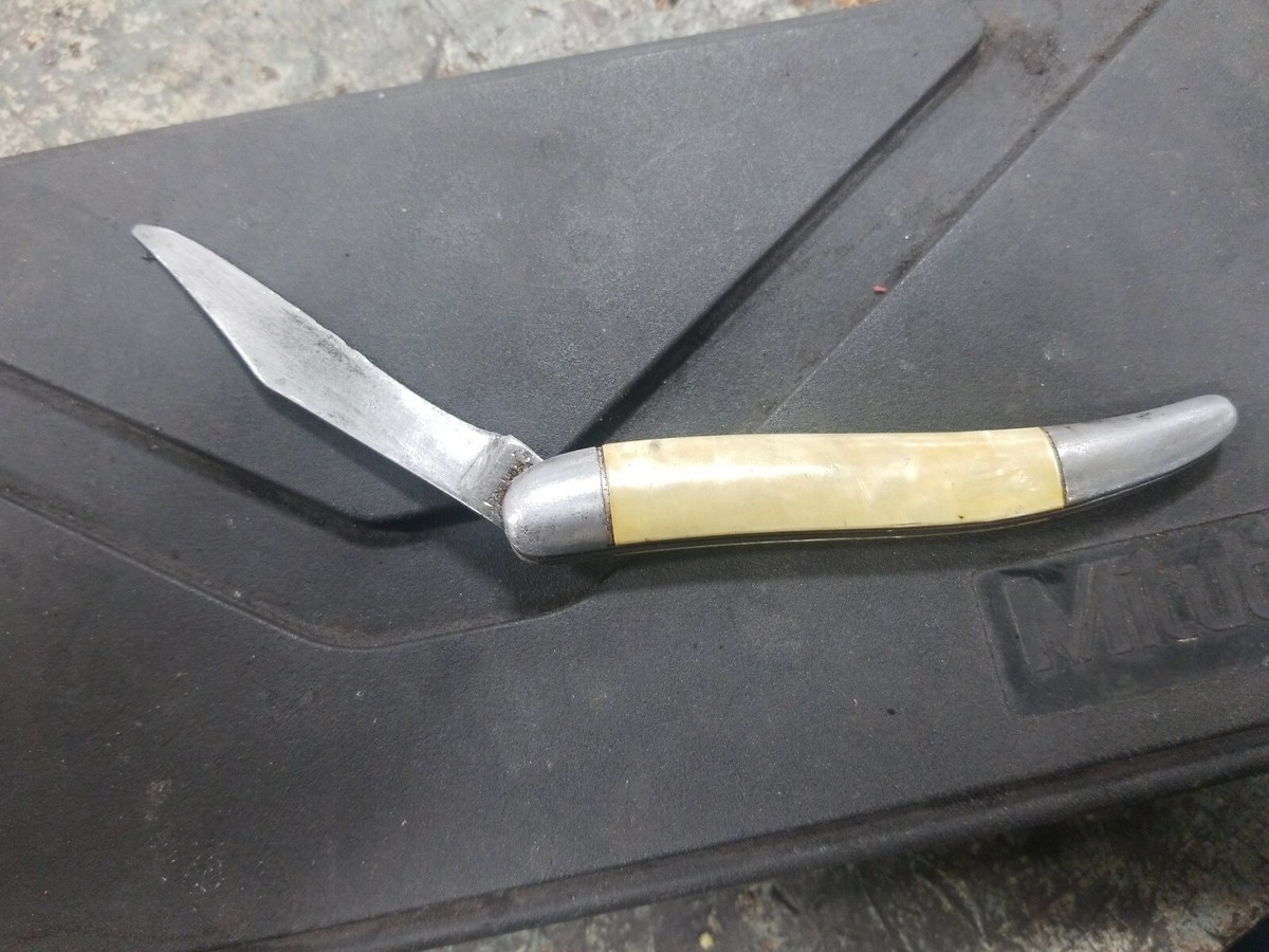 VINTAGE HAMMER BRAND SINGLE BLADE KNIFE YELLOW pearl HANDLE PATENT