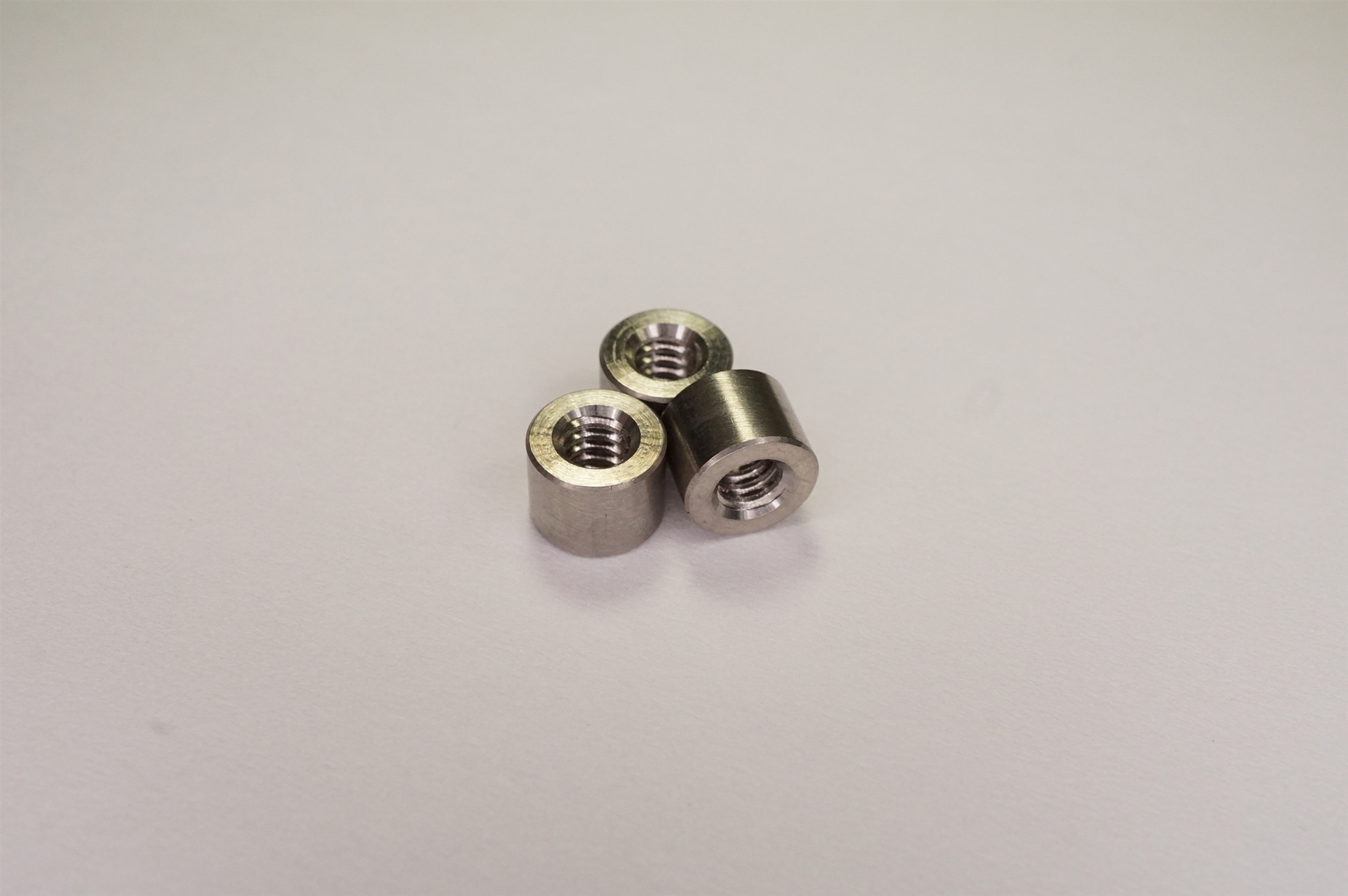 Lot of 3 Threaded Round Standoff Female 632 x 3/16" L 1/4" OD 188