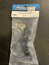 Team Associated ASC91857 RC10B6.2 Rear Hub