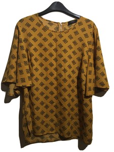 dark yellow crop top