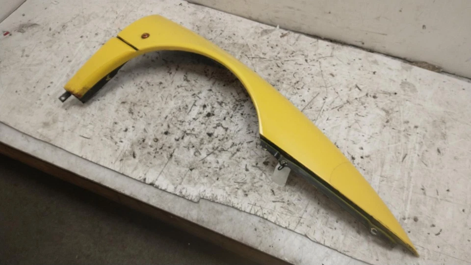 1998 FERRARI 355 2 Door Coupe Yellow O/S Drivers Right Front Wing 1998 - Image 2 of 4