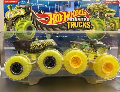    Hot Wheels Monster Trucks Loco Punk Hotweiler Demolition Doubles 2 Pack