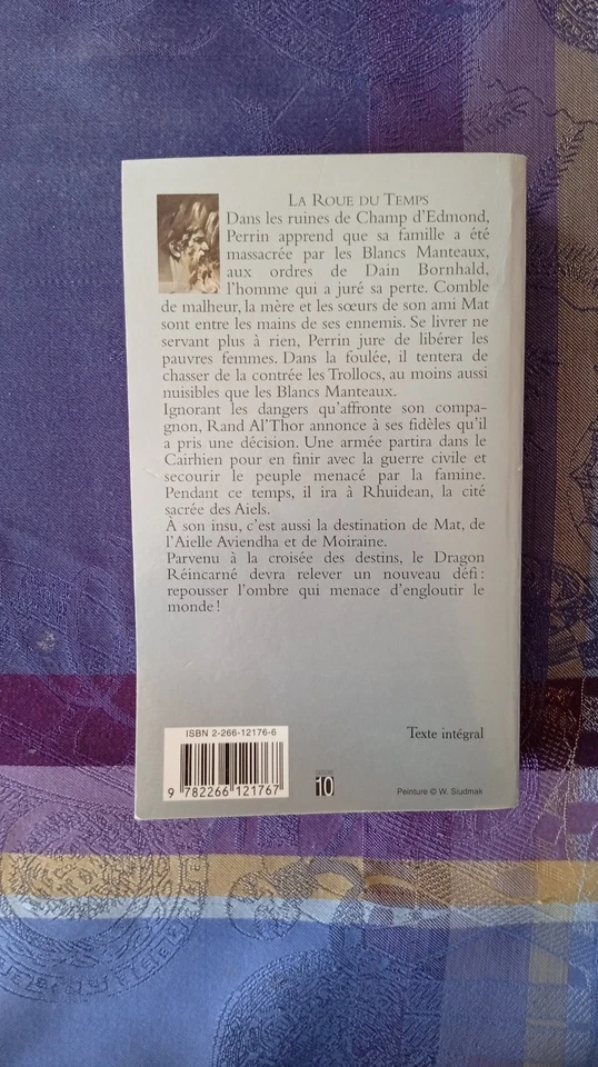 Livre Tourmentes - La roue du temps 8 - Robert Jordan - Photo 2/2