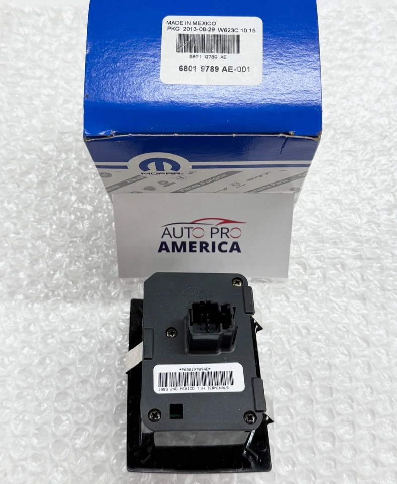 Interruptor de faros Chrysler 300 Dodge Challenger Charger Magnum OEM MOPAR Foto 2 de 4