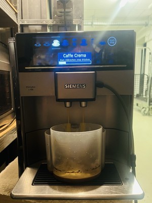 Siemens EQ6 Plus S100 Kaffeemaschine Kaffeevollautomat 
